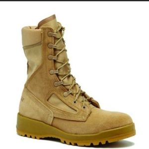 *NWT* Belleville 300 DES ST Boots